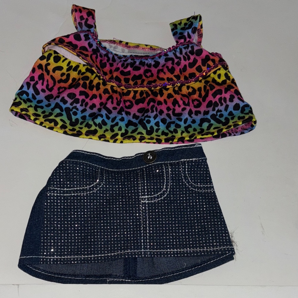 Build-A-Bear Colorful Outfit Collection - Picture 4 of 5